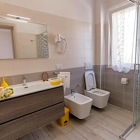 Pineta Del Mare Bed & Breakfast 4*