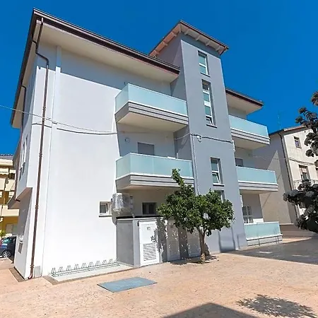 Pineta Del Mare