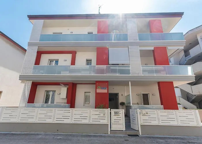 Pineta Del Mare Bed & Breakfast 4*